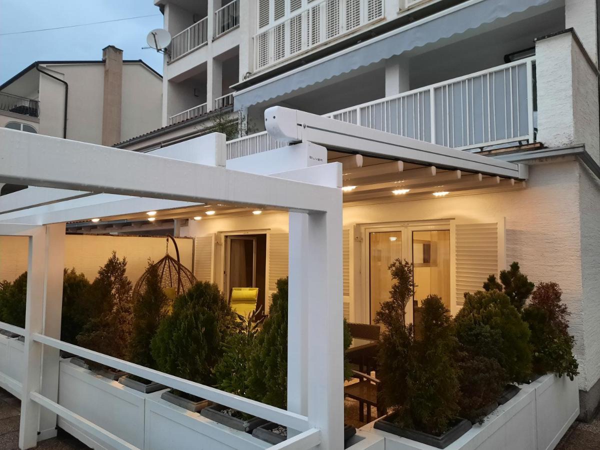 Casa Bianca Apartman Dramalj Eksteriør bilde